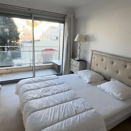Apartment 90 M2 Palm With 2 Balconies Very Stylish And