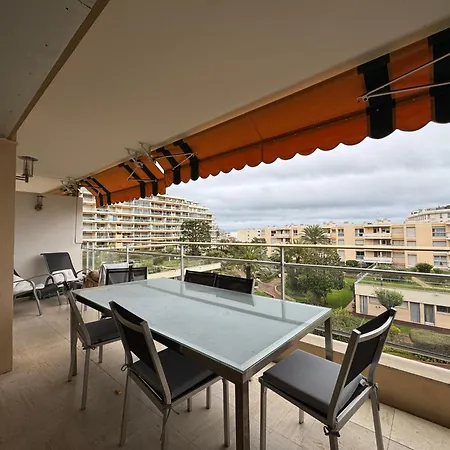 90 M2 Palm With 2 Balconies Very Stylish And Daire